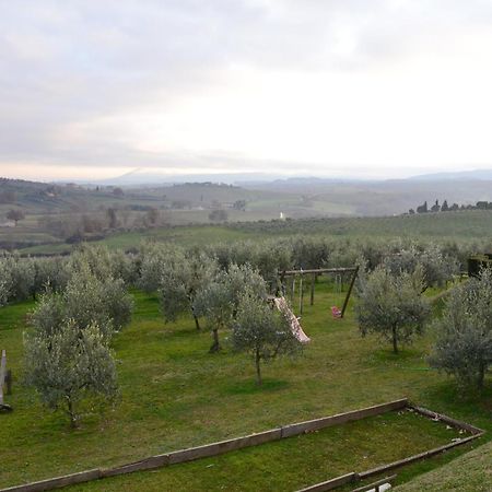Agriturismo Sanguineto Acquaviva  Luaran gambar
