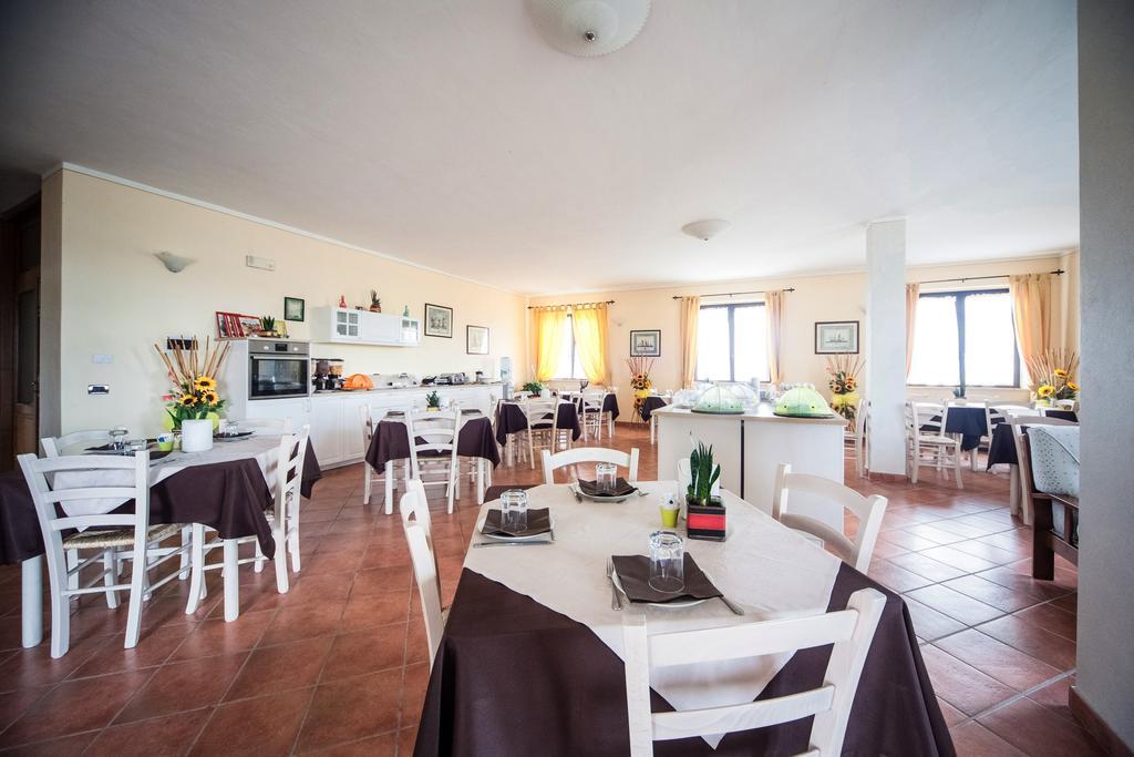 Agriturismo Sanguineto Acquaviva  Luaran gambar