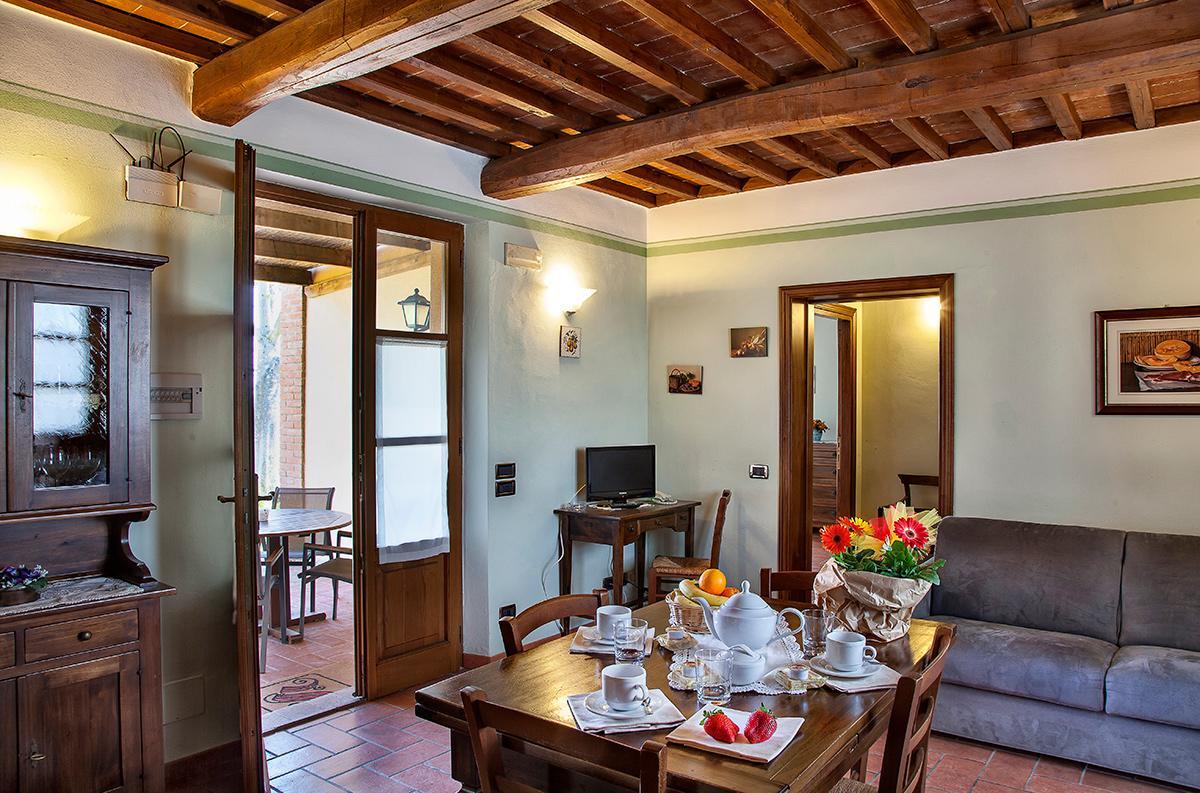 Agriturismo Sanguineto Acquaviva  Luaran gambar